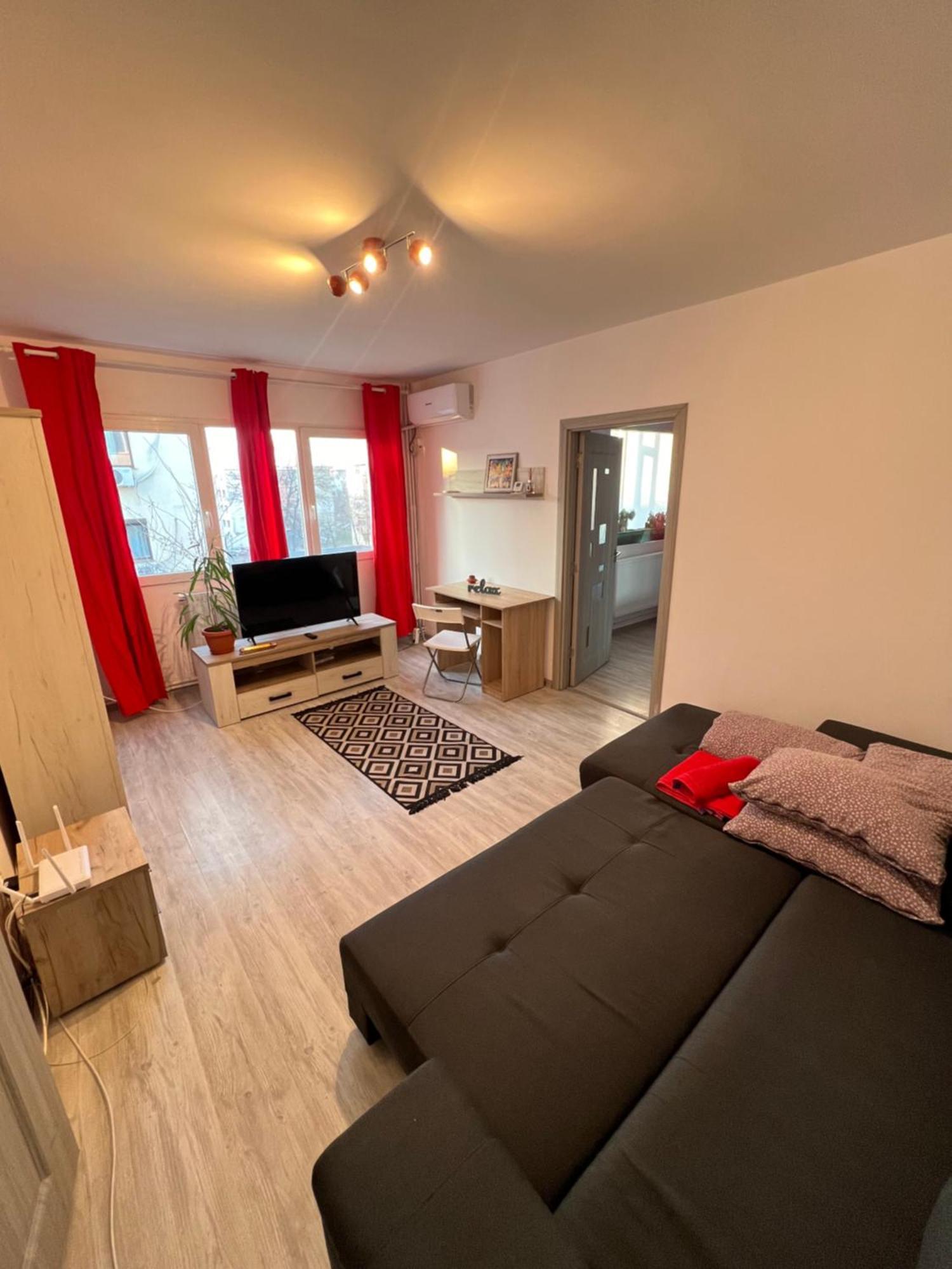 3 Rooms Apartment Airy & Bright Palas Style Iasi Exterior foto